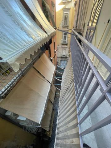 Appartement A Casa Re Nonn à Naples Extérieur photo