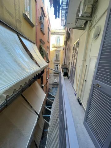 Appartement A Casa Re Nonn à Naples Extérieur photo